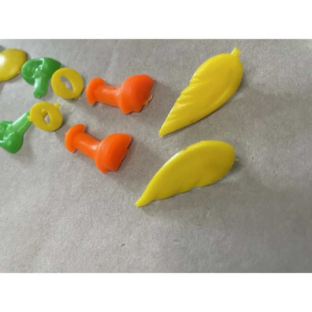 Vintage Potato Head Replacement Pieces Feet Hat Arm Ear Hair Accessories‎